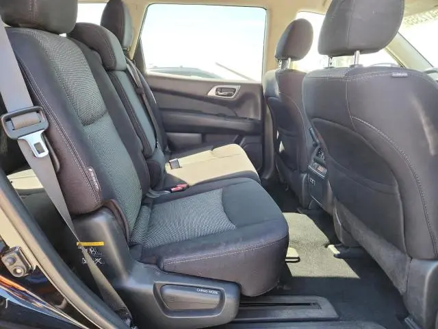 2019 NISSAN PATHFINDER S  