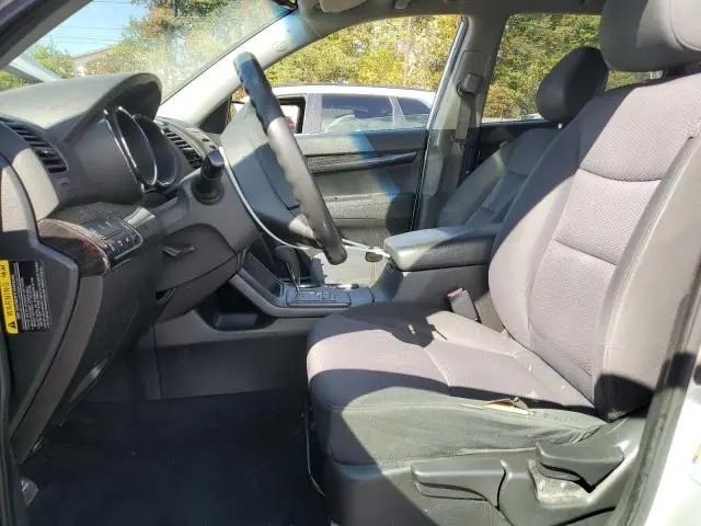 2011 KIA SORENTO BASE  