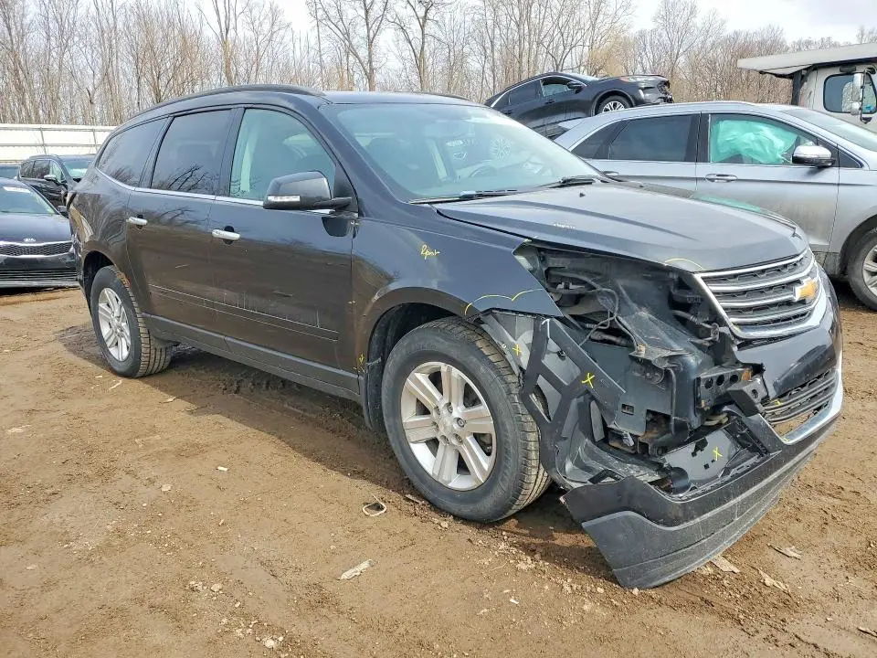 2014 CHEVROLET TRAVERSE LT  