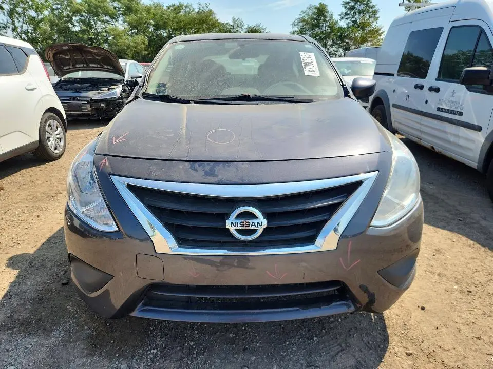 2015 NISSAN VERSA 1.6 SV  