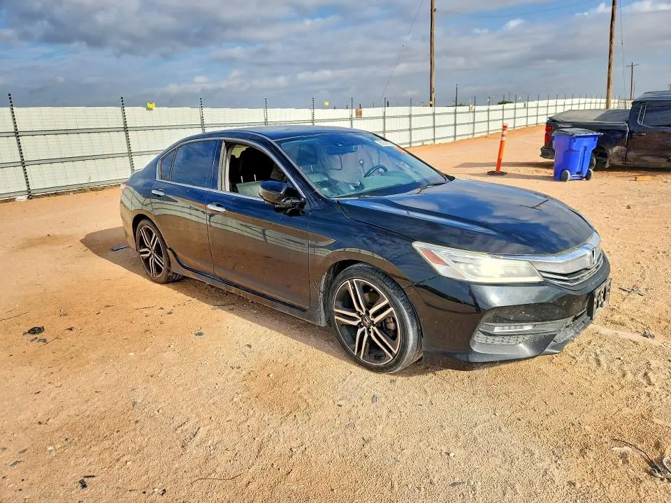 2017 HONDA ACCORD TOURING  