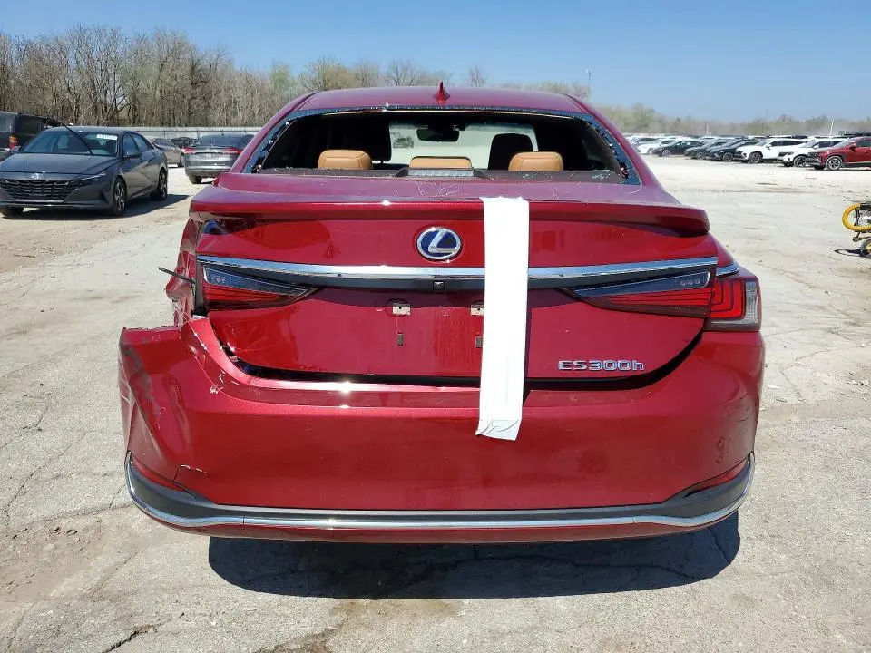 2020 LEXUS ES 300H ULTRA LUXURY  