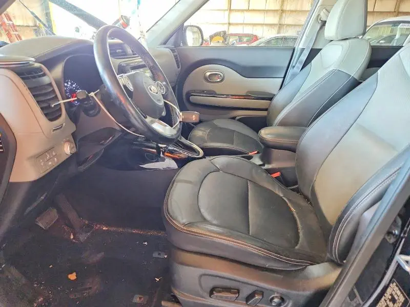 2017 KIA SOUL +  