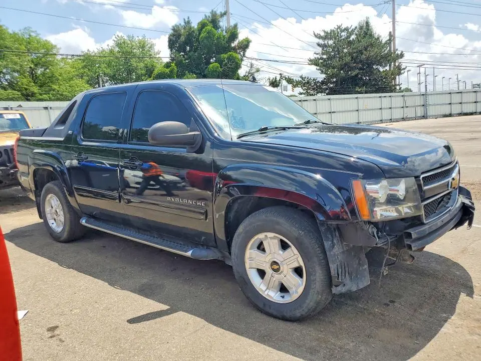 2010 CHEVROLET AVALANCHE LT  