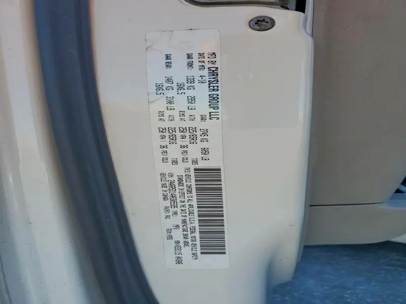 2010 CHRYSLER TOWN & COUNTRY TOURING  