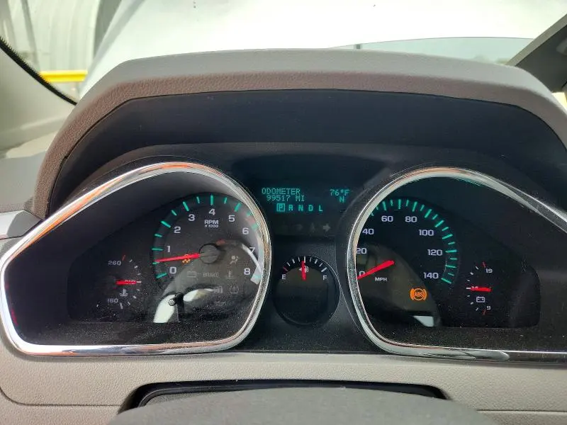 2011 CHEVROLET TRAVERSE LT  