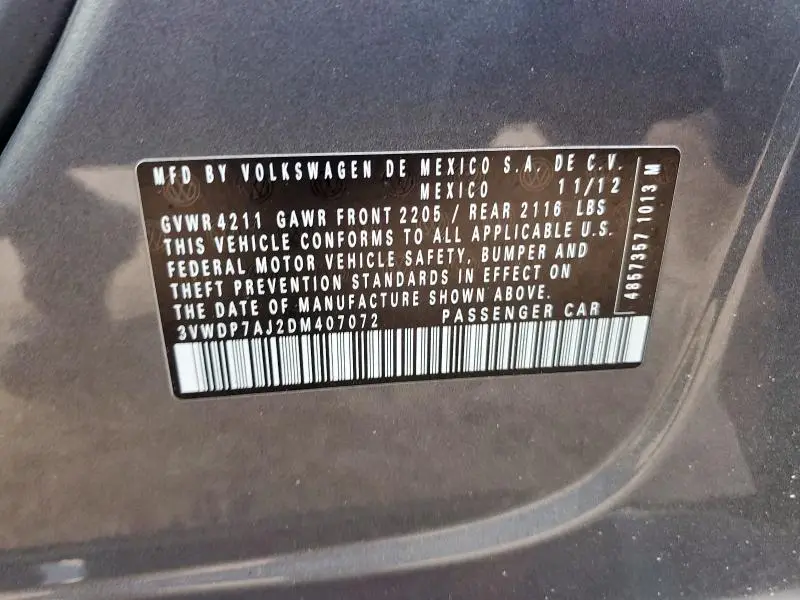 2013 VOLKSWAGEN JETTA SE  