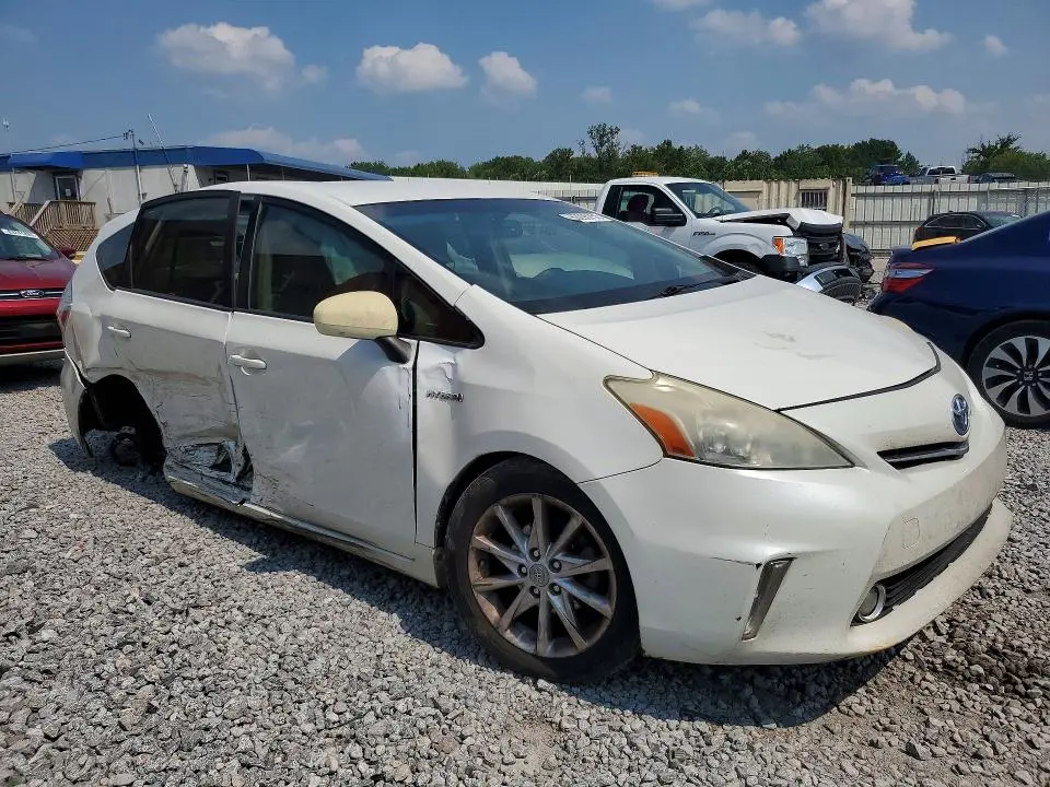 2012 TOYOTA PRIUS V FIVE  