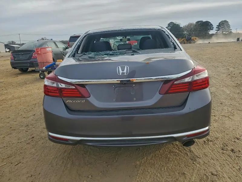 2017 HONDA ACCORD LX  