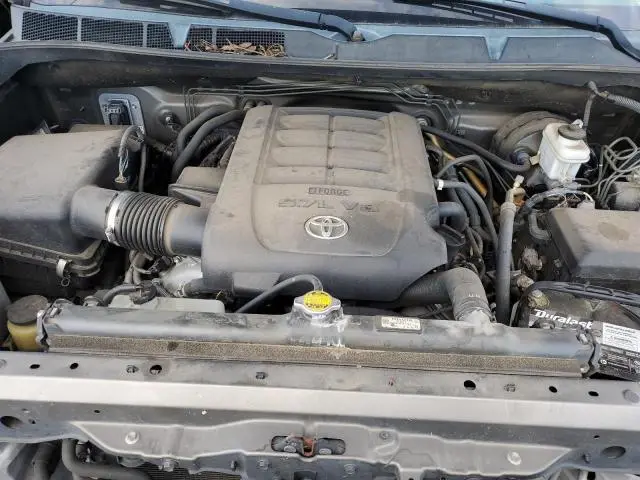 2013 TOYOTA TUNDRA CREWMAX SR5  