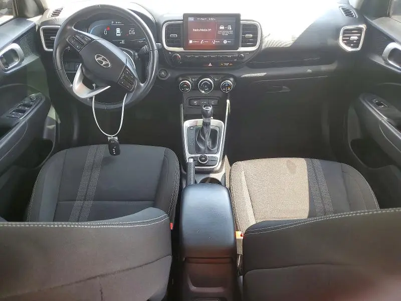 2024 HYUNDAI VENUE SEL  
