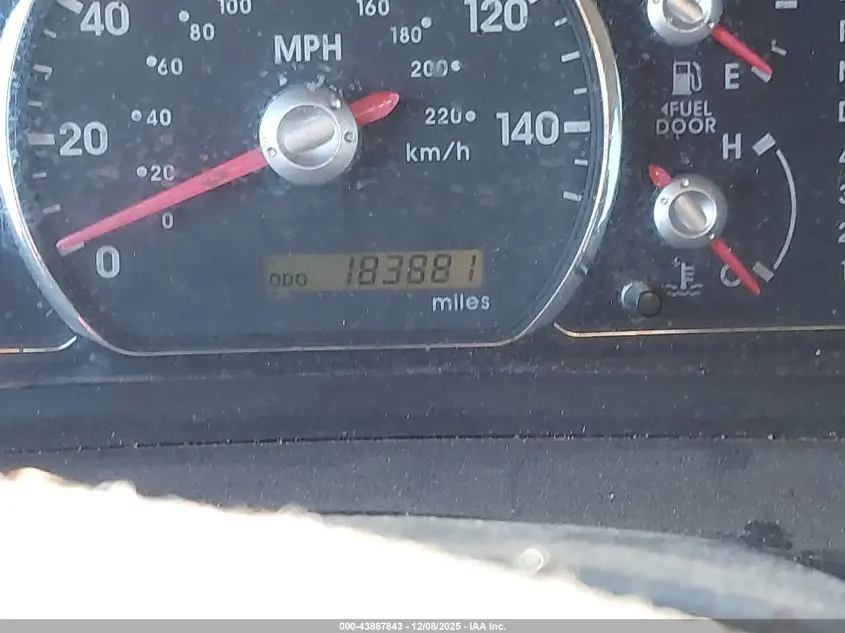 2011 MITSUBISHI ENDEAVOR  