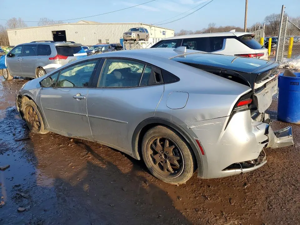 2023 TOYOTA PRIUS LE  