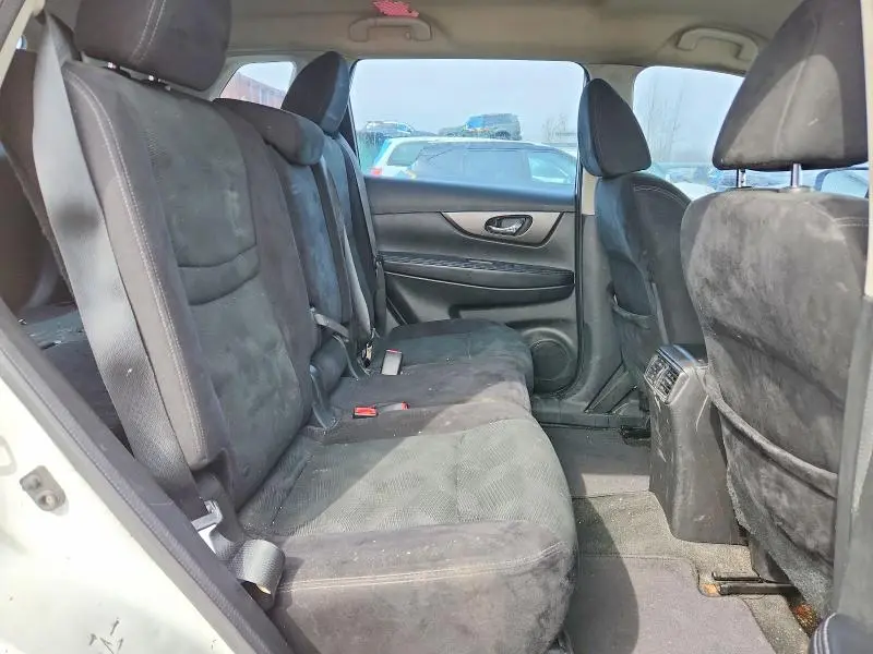 2014 NISSAN ROGUE S  