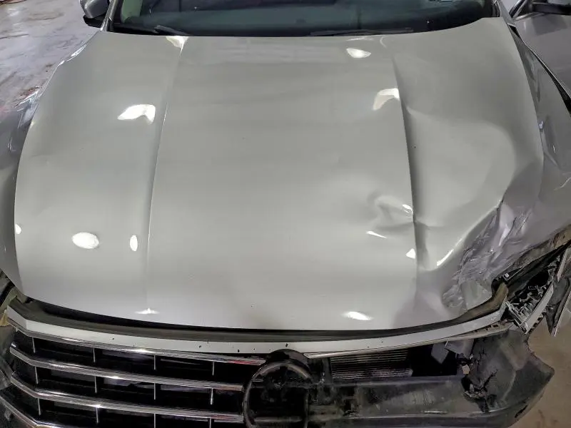 2017 VOLKSWAGEN PASSAT SE  