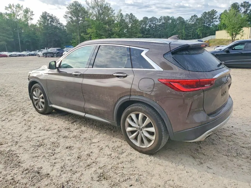 2019 INFINITI QX50 LUXE  