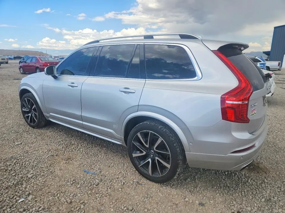 2019 VOLVO XC90 T6 MOMENTUM  