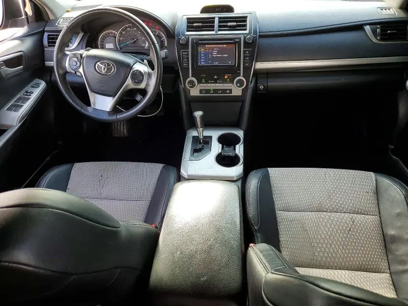 2012 TOYOTA CAMRY SE  