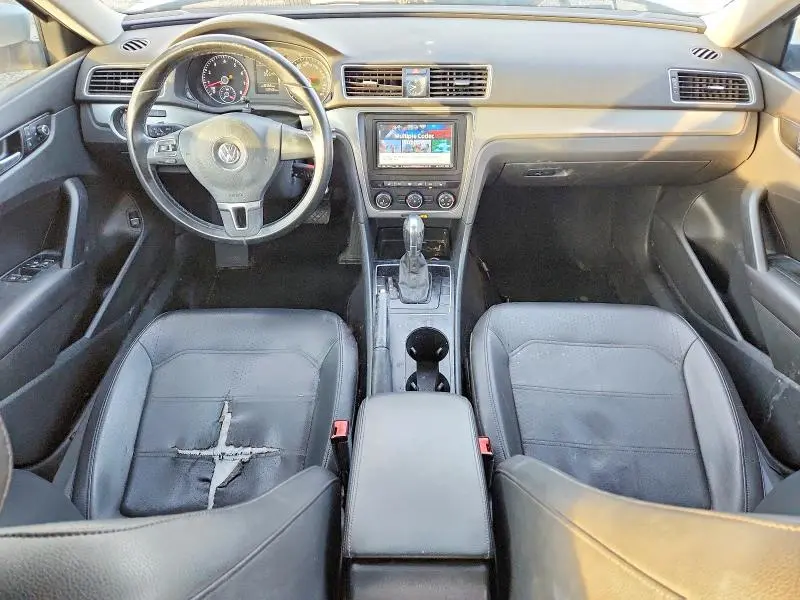 2014 VOLKSWAGEN PASSAT S  