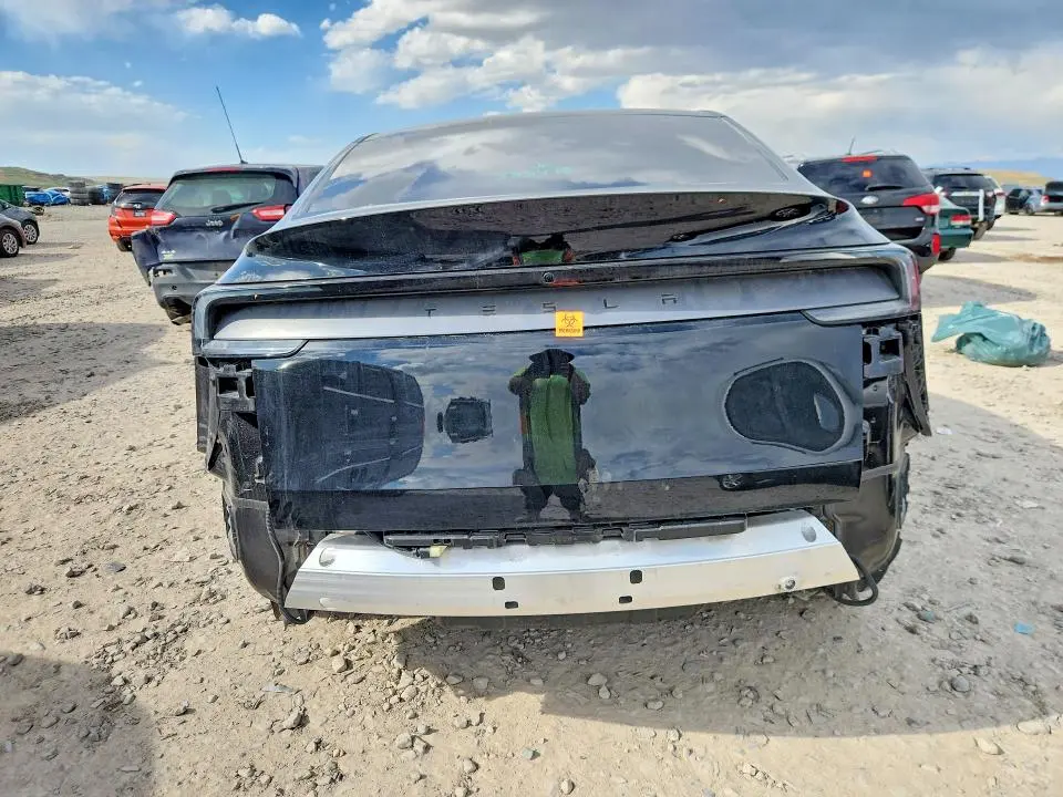 2026 TESLA MODEL Y   