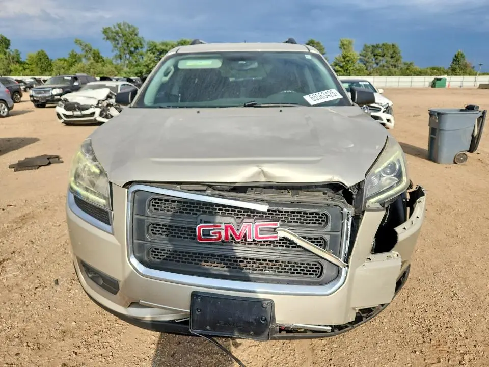 2014 GMC ACADIA SLE  