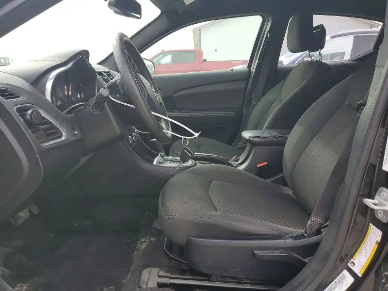 2014 DODGE AVENGER SE  