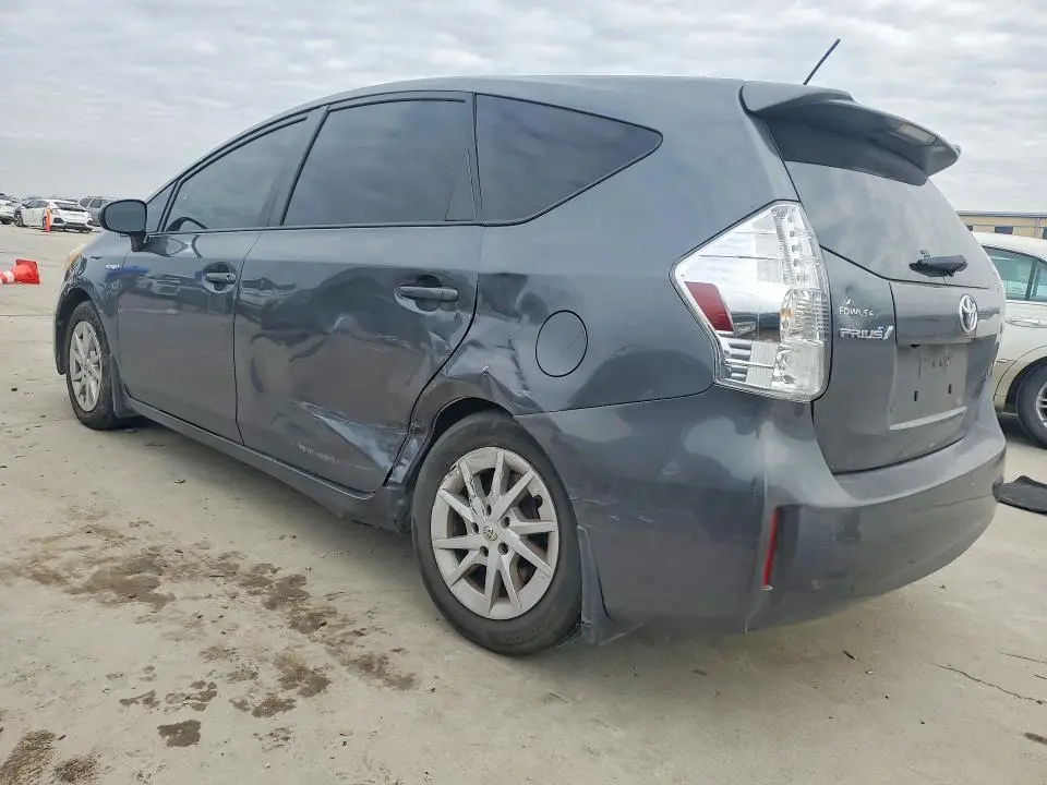 2012 TOYOTA PRIUS V   