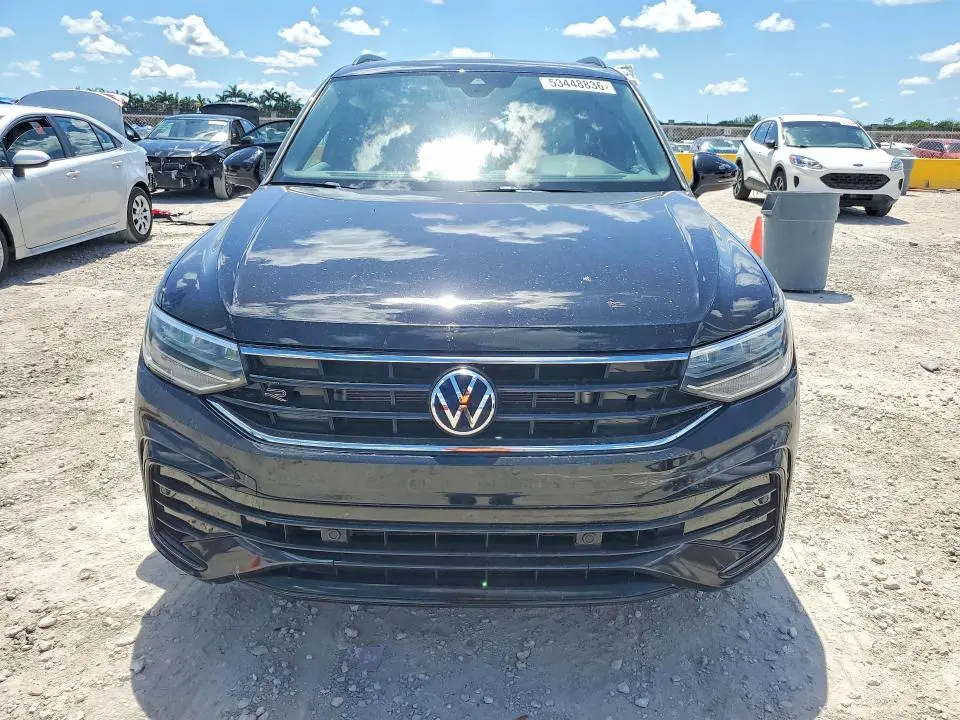 2023 VOLKSWAGEN TIGUAN SE R-LINE BLACK  