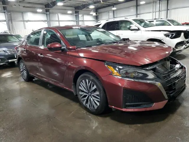 2023 NISSAN ALTIMA SV  