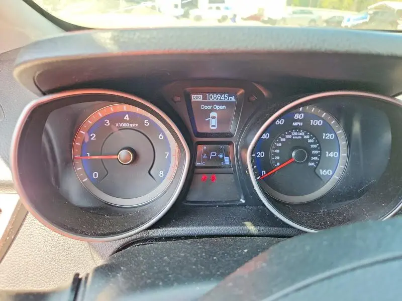 2014 HYUNDAI ELANTRA GT BASE  