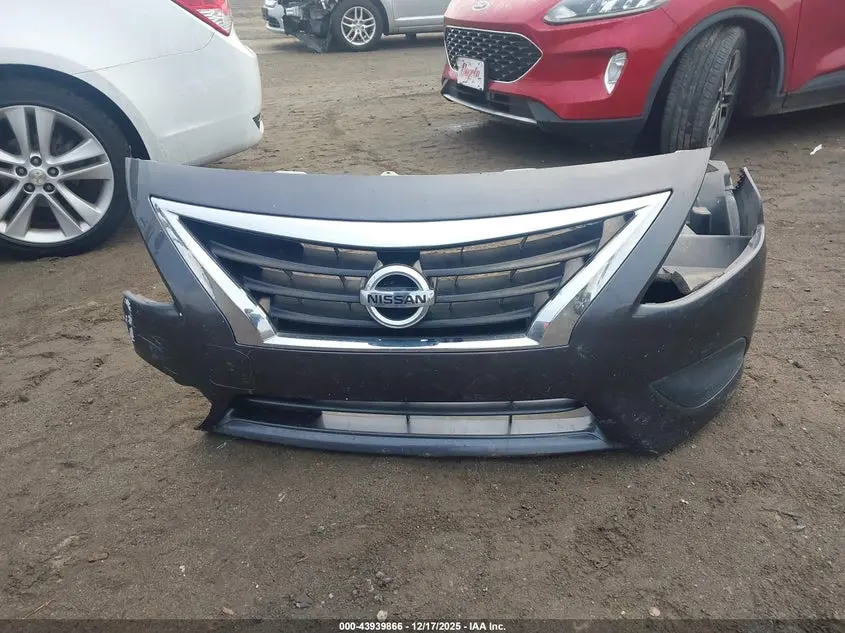 2015 NISSAN VERSA 1.6 SV