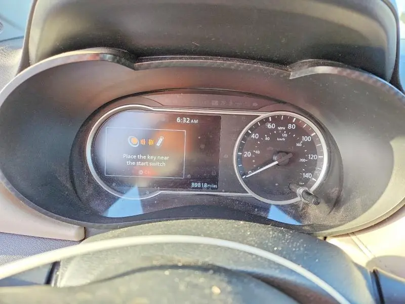 2021 NISSAN VERSA SV  