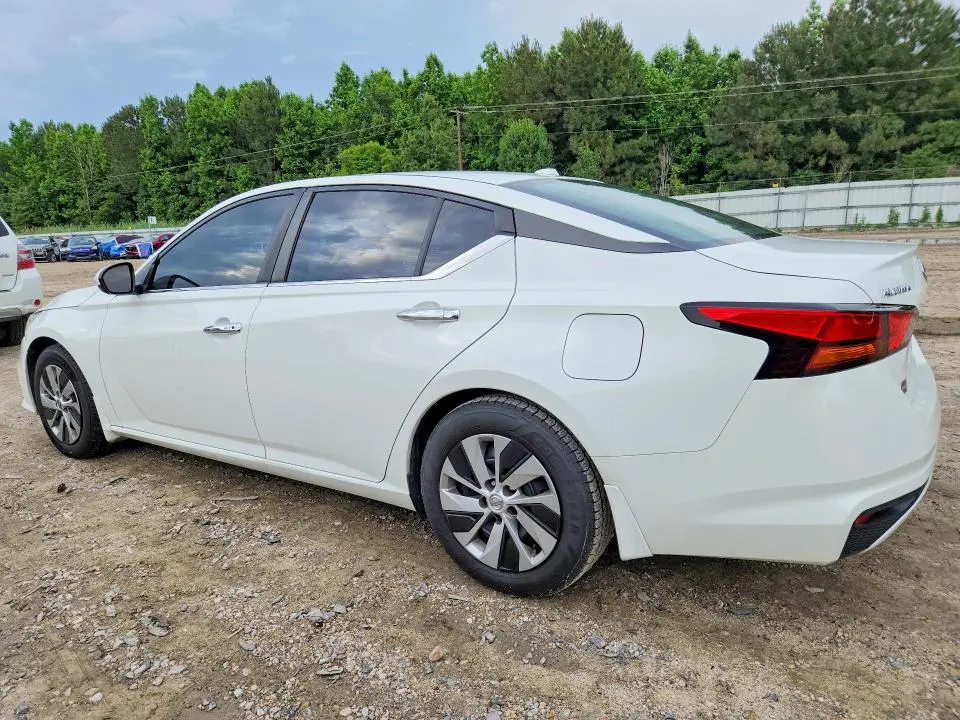 2019 NISSAN ALTIMA S  