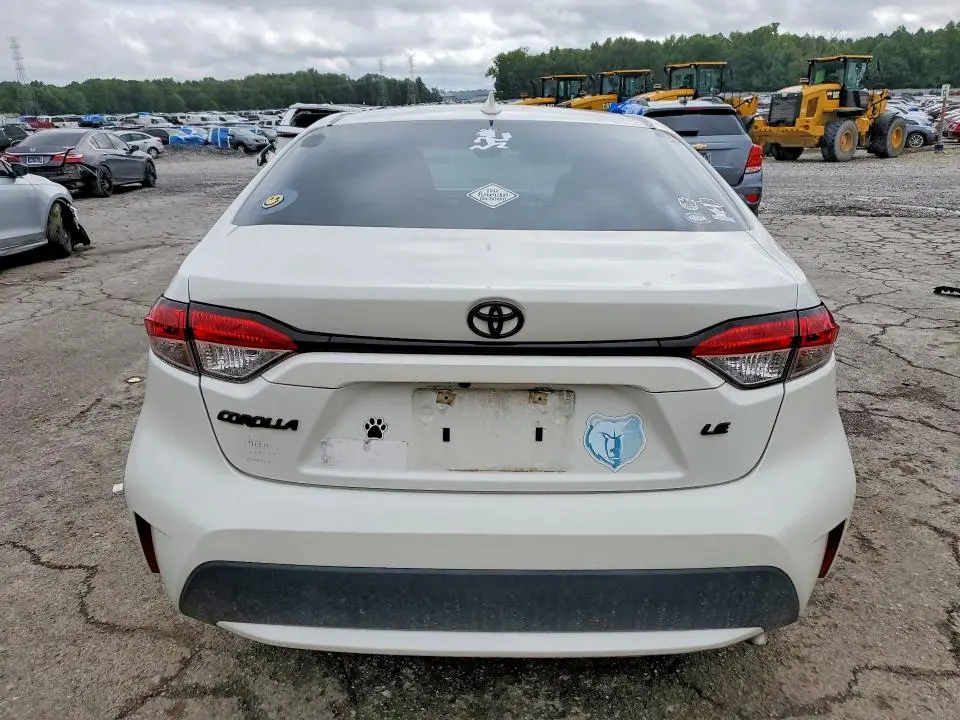 2021 TOYOTA COROLLA LE  