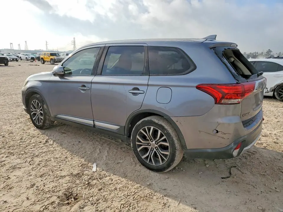 2018 MITSUBISHI OUTLANDER SE  