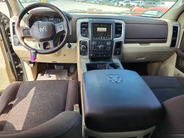2014 RAM 1500 SLT  
