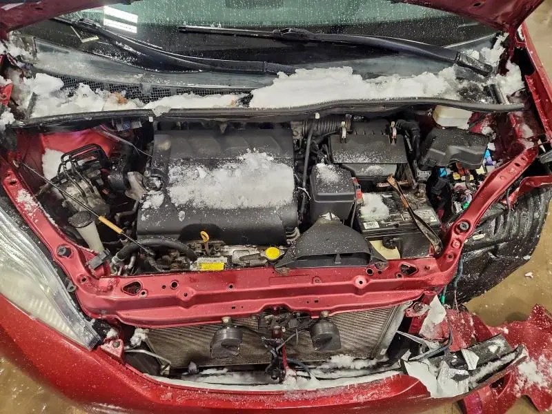 2012 TOYOTA SIENNA LE  