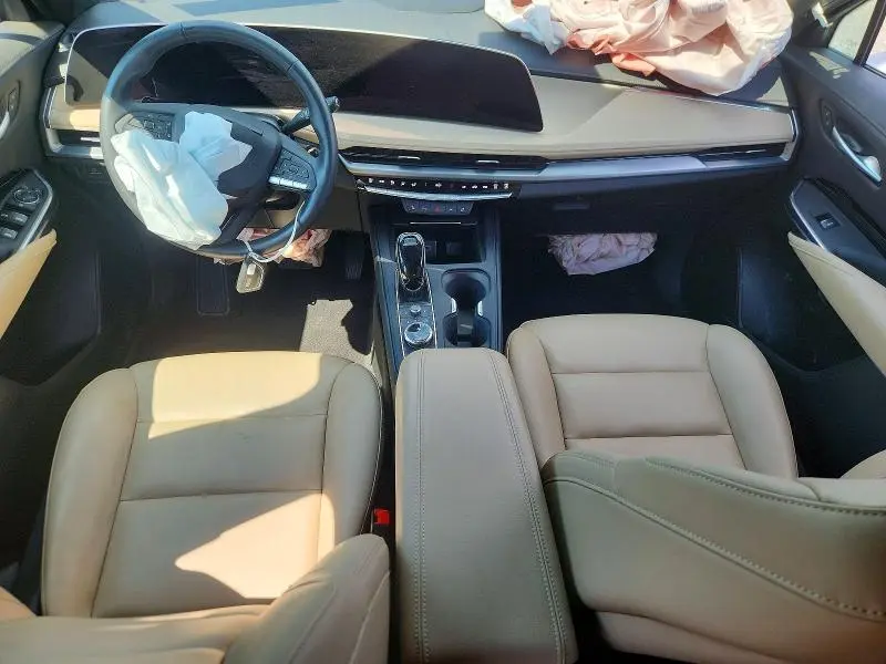 2024 CADILLAC XT4 LUXURY  