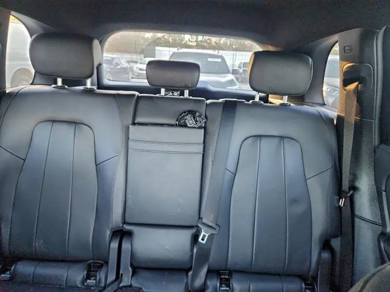 2020 MERCEDES-BENZ GLB 250  