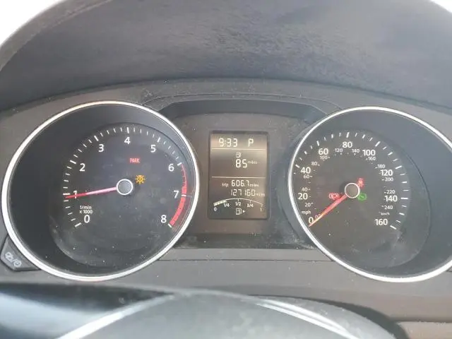 2016 VOLKSWAGEN JETTA SE  