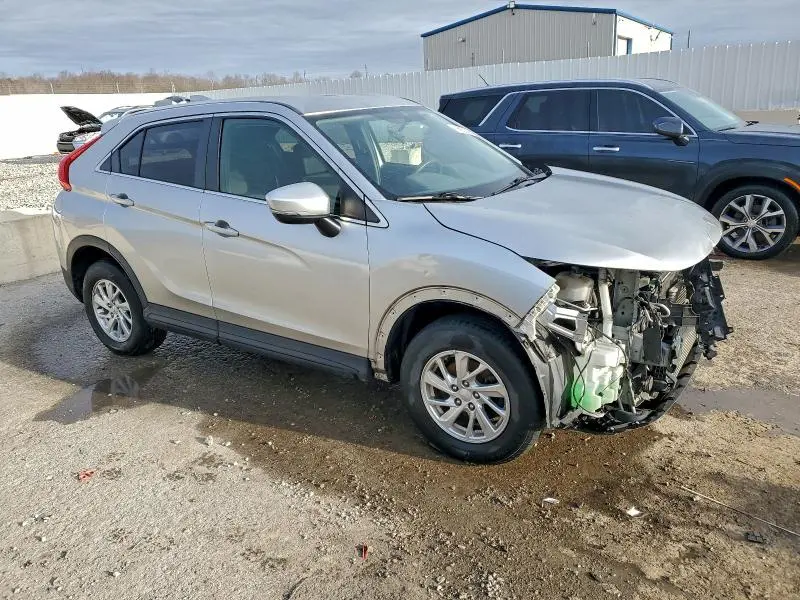2019 MITSUBISHI ECLIPSE CROSS ES  