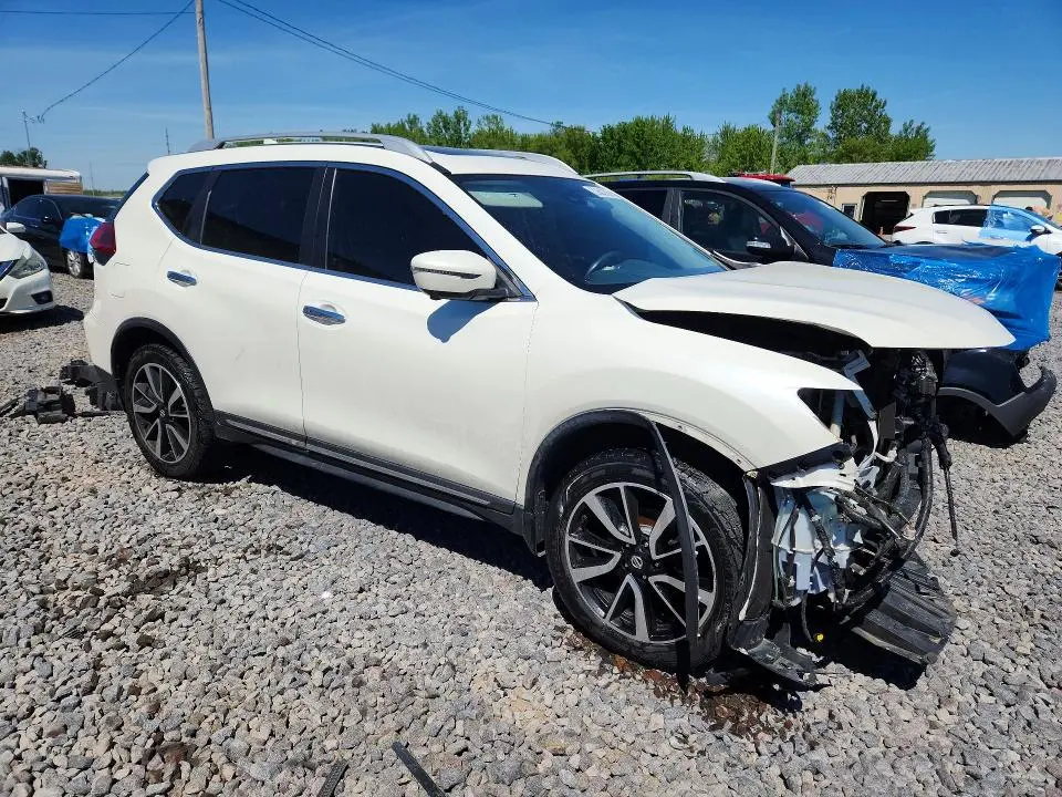 2018 NISSAN ROGUE SL  