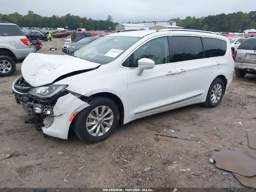 2018 CHRYSLER PACIFICA TOURING L PLUS