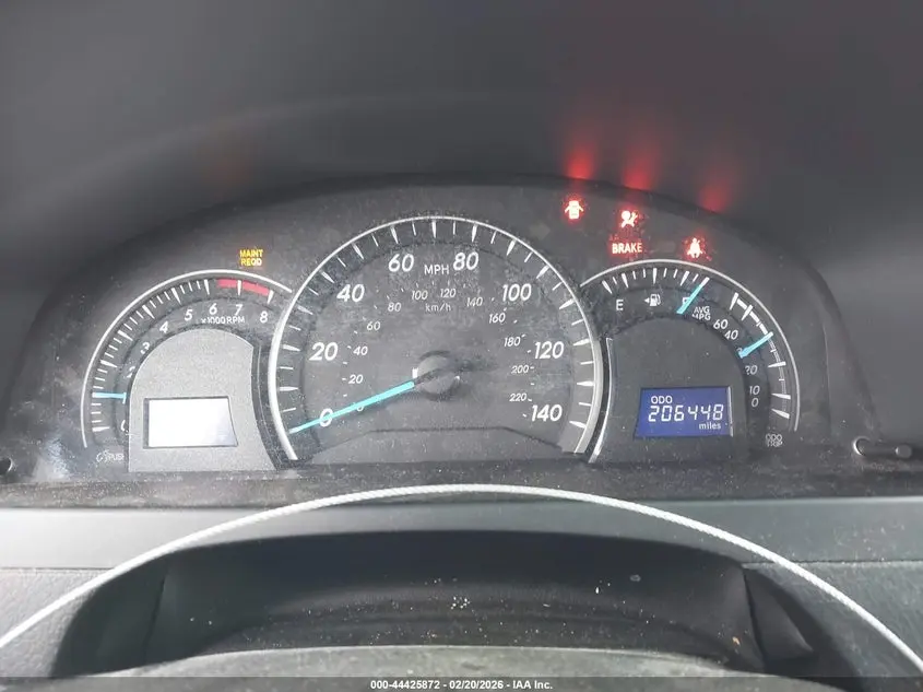 2014 TOYOTA CAMRY LE
