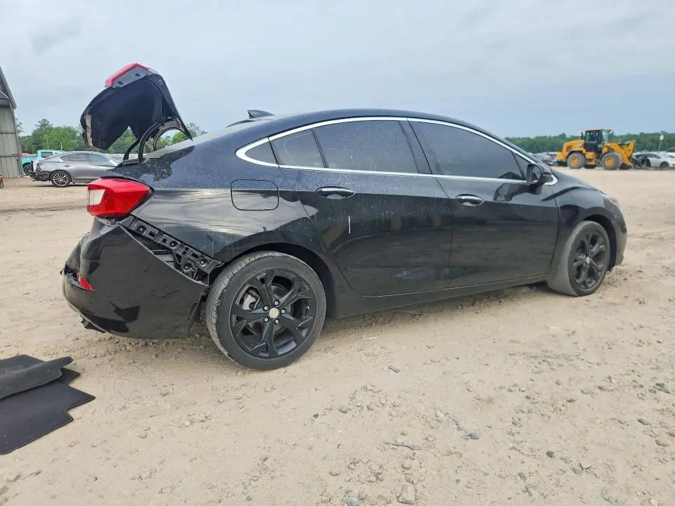 2018 CHEVROLET CRUZE PREMIER  