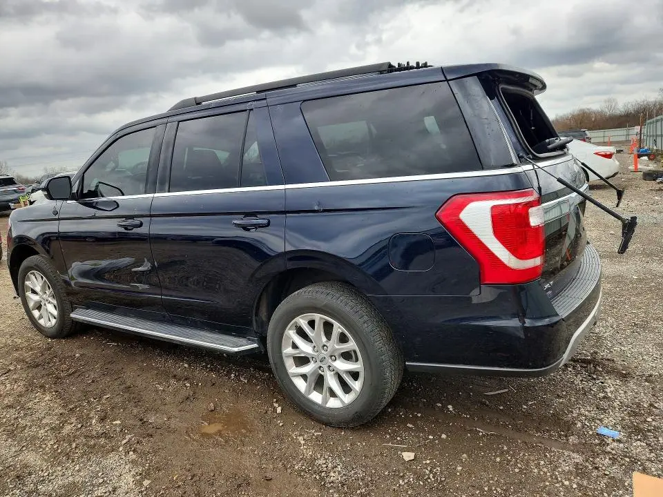 2021 FORD EXPEDITION XLT  