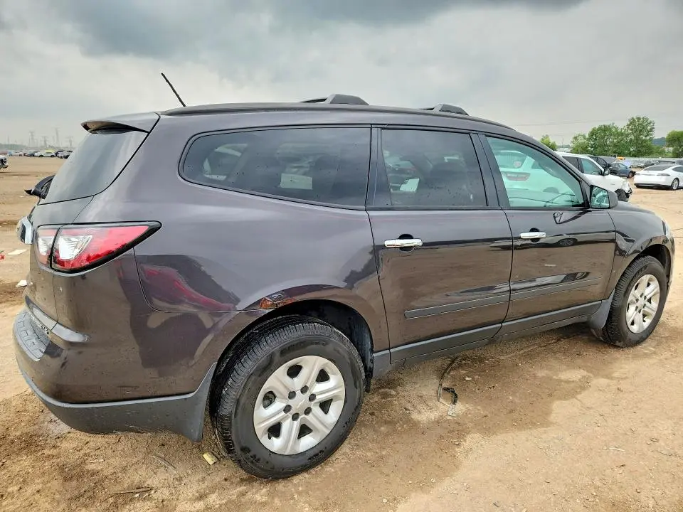 2013 CHEVROLET TRAVERSE LS  
