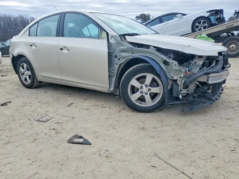 2015 CHEVROLET CRUZE LT  