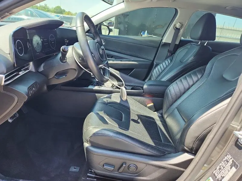 2024 HYUNDAI ELANTRA LIMITED  