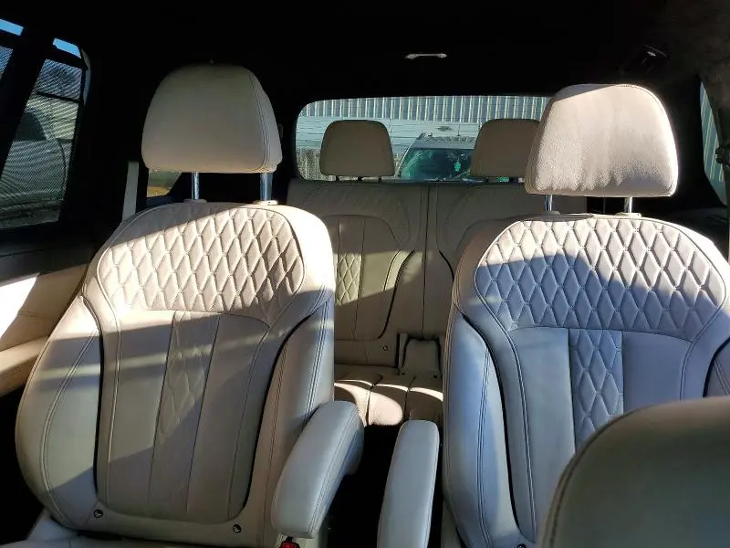 2020 BMW X7 M50I  